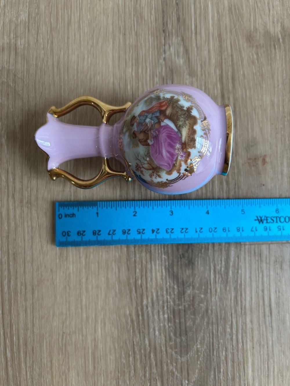 Limoges Pink Porcelain Double-Handled Vase with Gold Trim - Picture 13 of 13